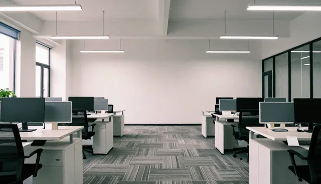 智能温室在多场景下的性能表现与适用条件分析